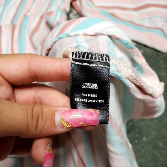 Torrid Babydoll Stretch Challis Dolma Sleeve Stripe Tunic Top Size: 2 - Picture 4 of 7